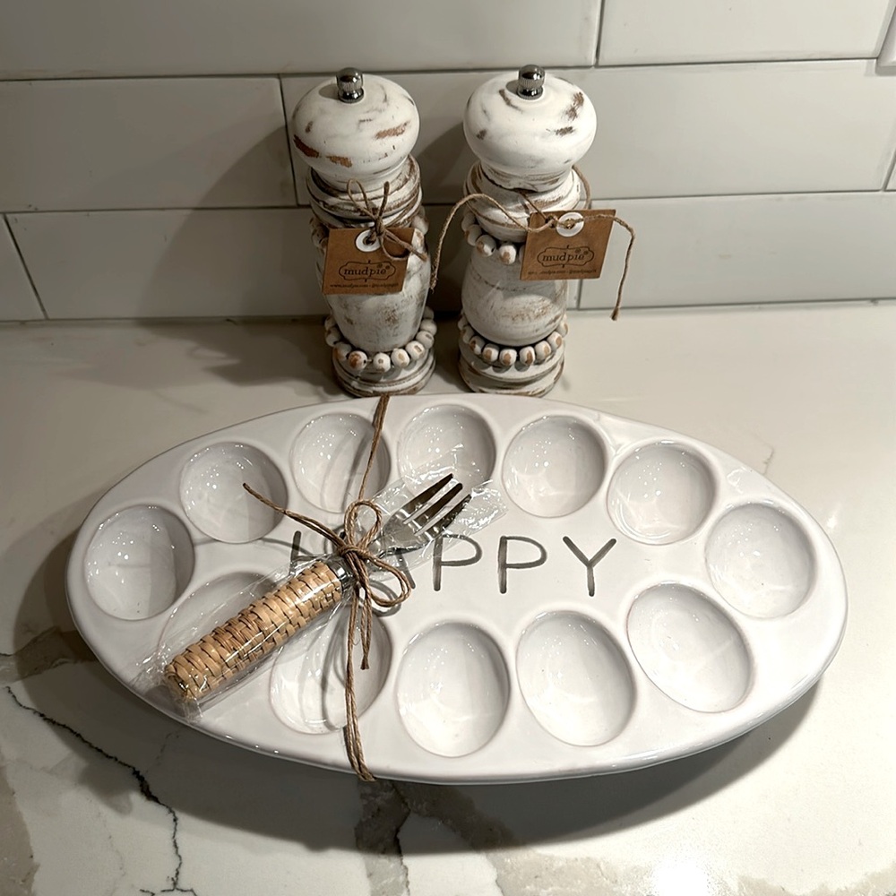 Mudpie Devil Egg Tray & Salt & Pepper Shaker